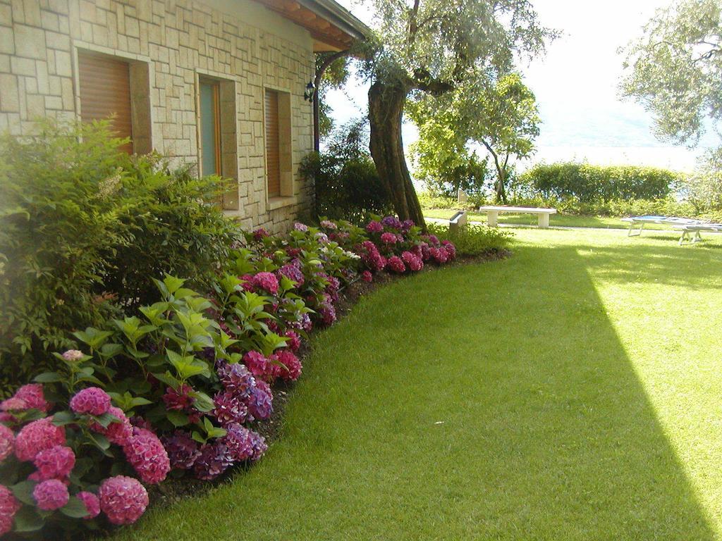 Torre Degli Ulivi Bed & Breakfast Tignale Exterior photo